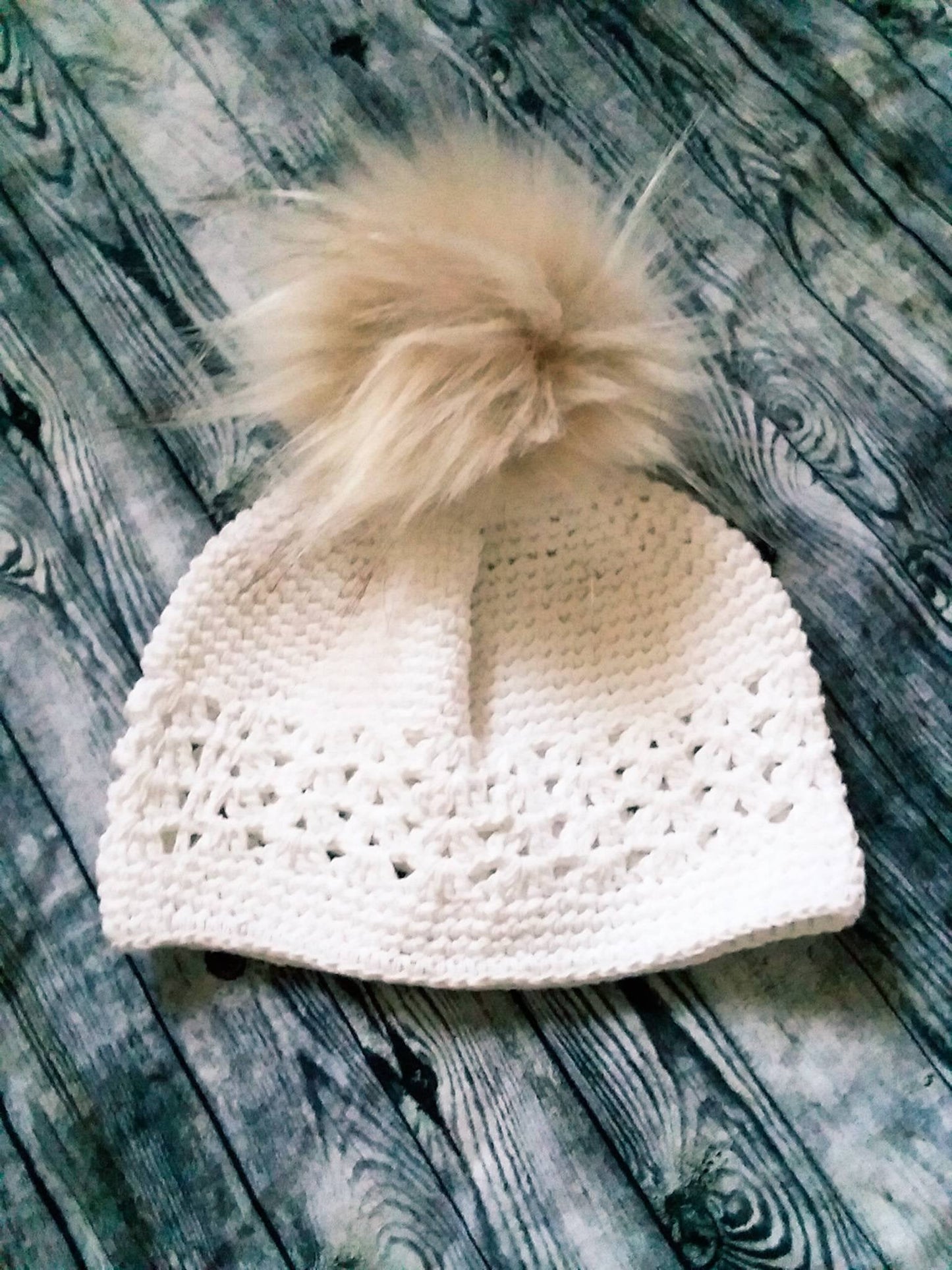 Newborn faux fur pom pom crochet hat