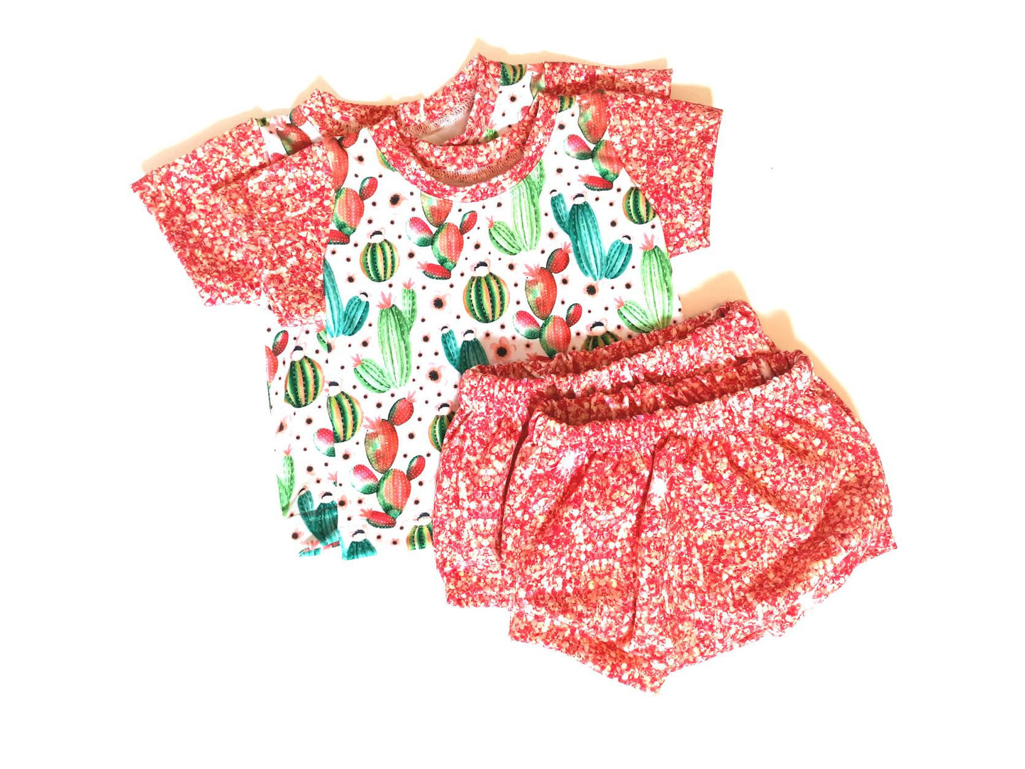 Baby girl cactus and faux glitter t-shirt and bummies set